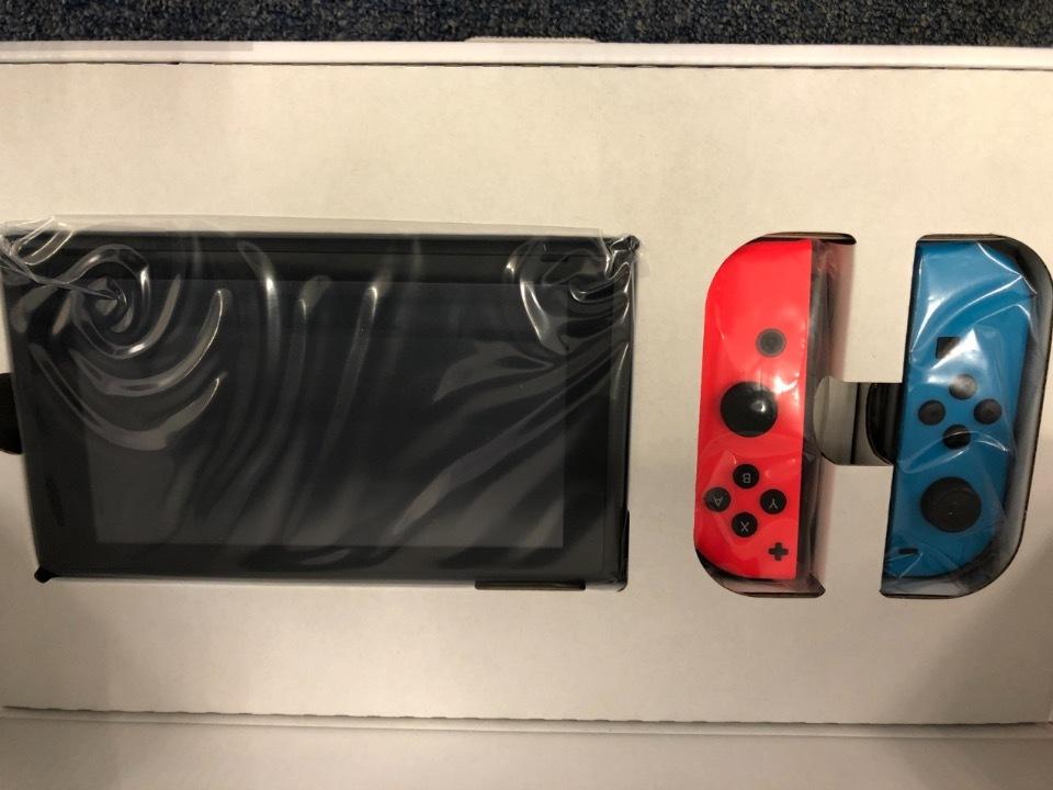 Nintendo Switch Game Console - Blue/Red HAD-S-KABAA-HKG - Game 